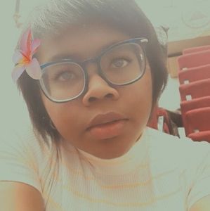 Meet your Posher, Lenae